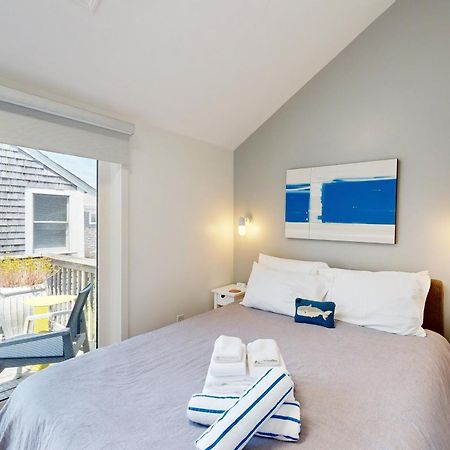 Long Pier Lodge Provincetown Bagian luar foto