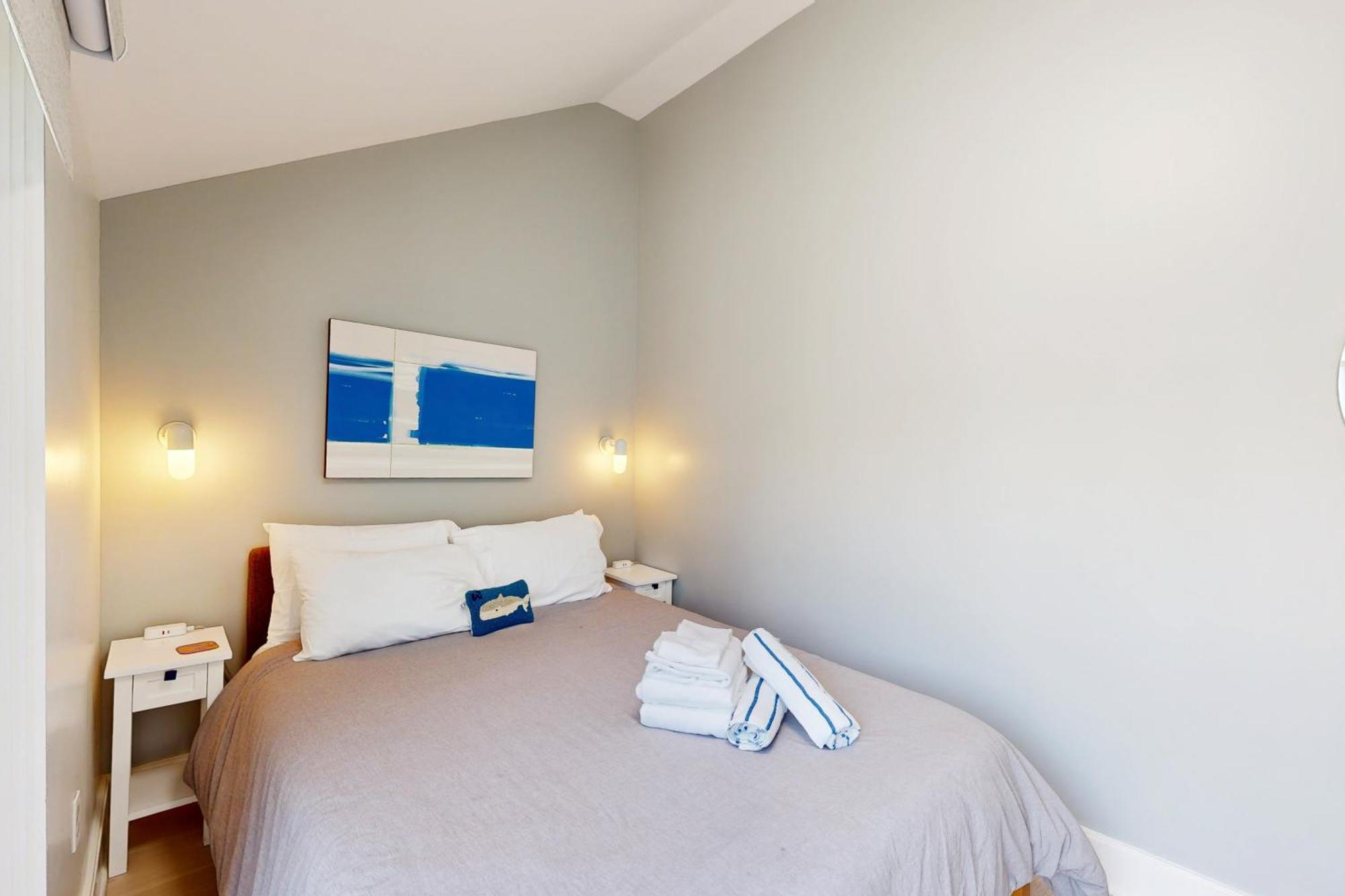 Long Pier Lodge Provincetown Bagian luar foto