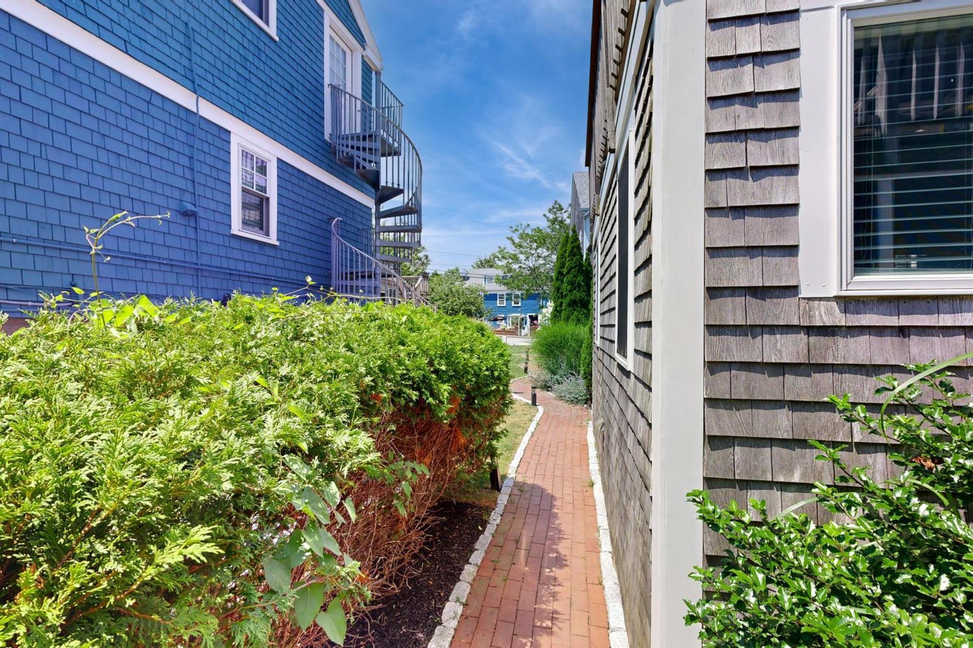 Long Pier Lodge Provincetown Bagian luar foto